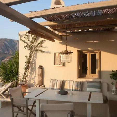 Art Exogonia Santorini Villa
